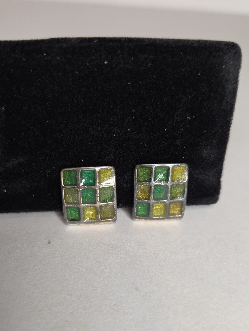 Liz Clairborne Silver Tone Green & Yellow Mosaic Square Clipon Earrings